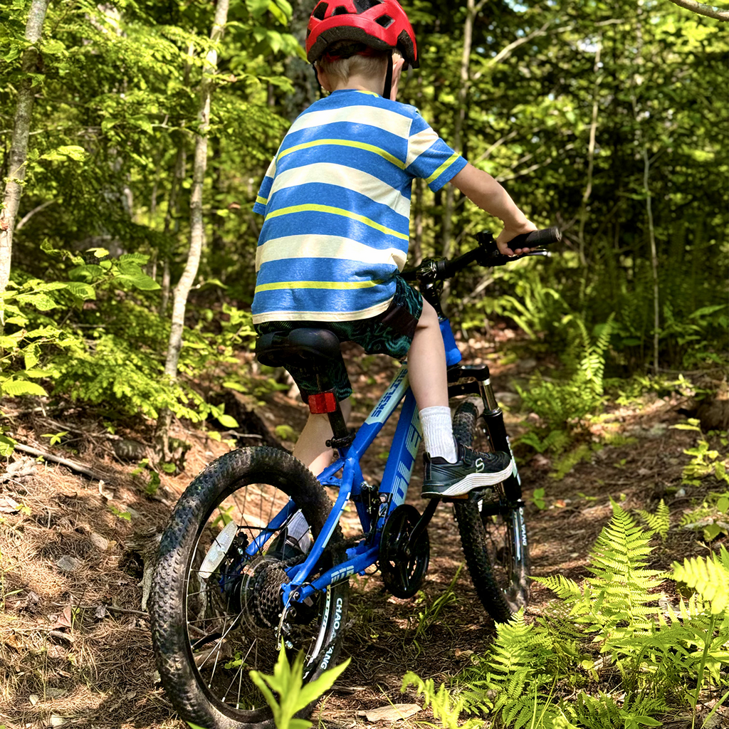 Glerc Skyline 24 Inch Kids Mountain Bike for Boys Girls 10 11 12 13 14 Years Old, 21-Speed Kid Bicycle with Front Suspension & Dual Disc Brakes & Rugged Frame, Black
